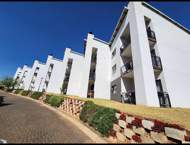 2 BEDROOM APARTMENT FOR SALE IN ELARDUSPARK